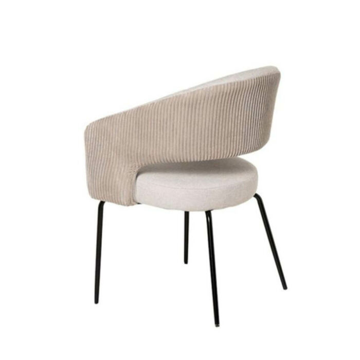 Silla tapizada beige