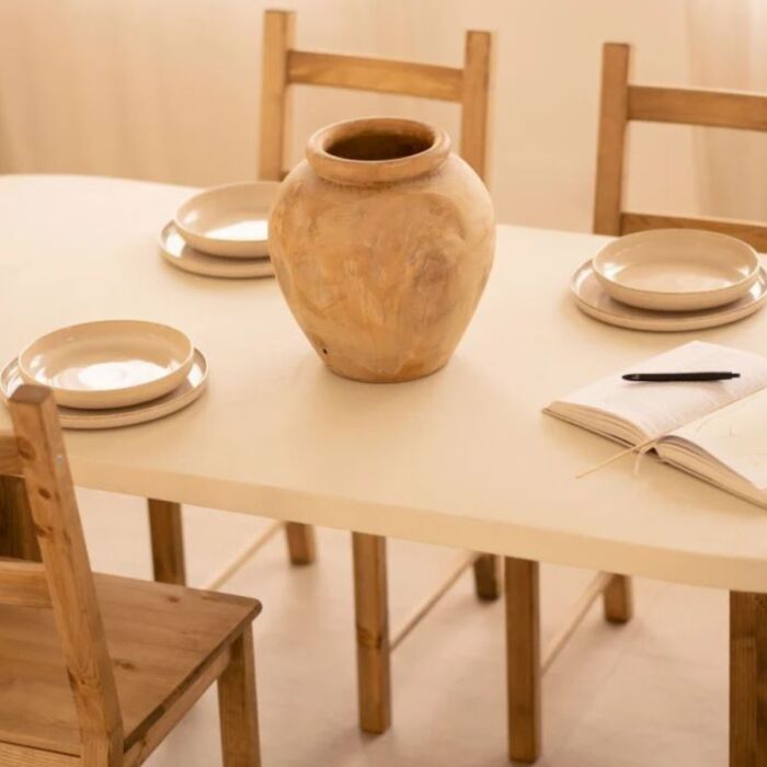 Mesa KIOTO. Mesa de comedor ovalada de microcemento 160cm - Imagen 3