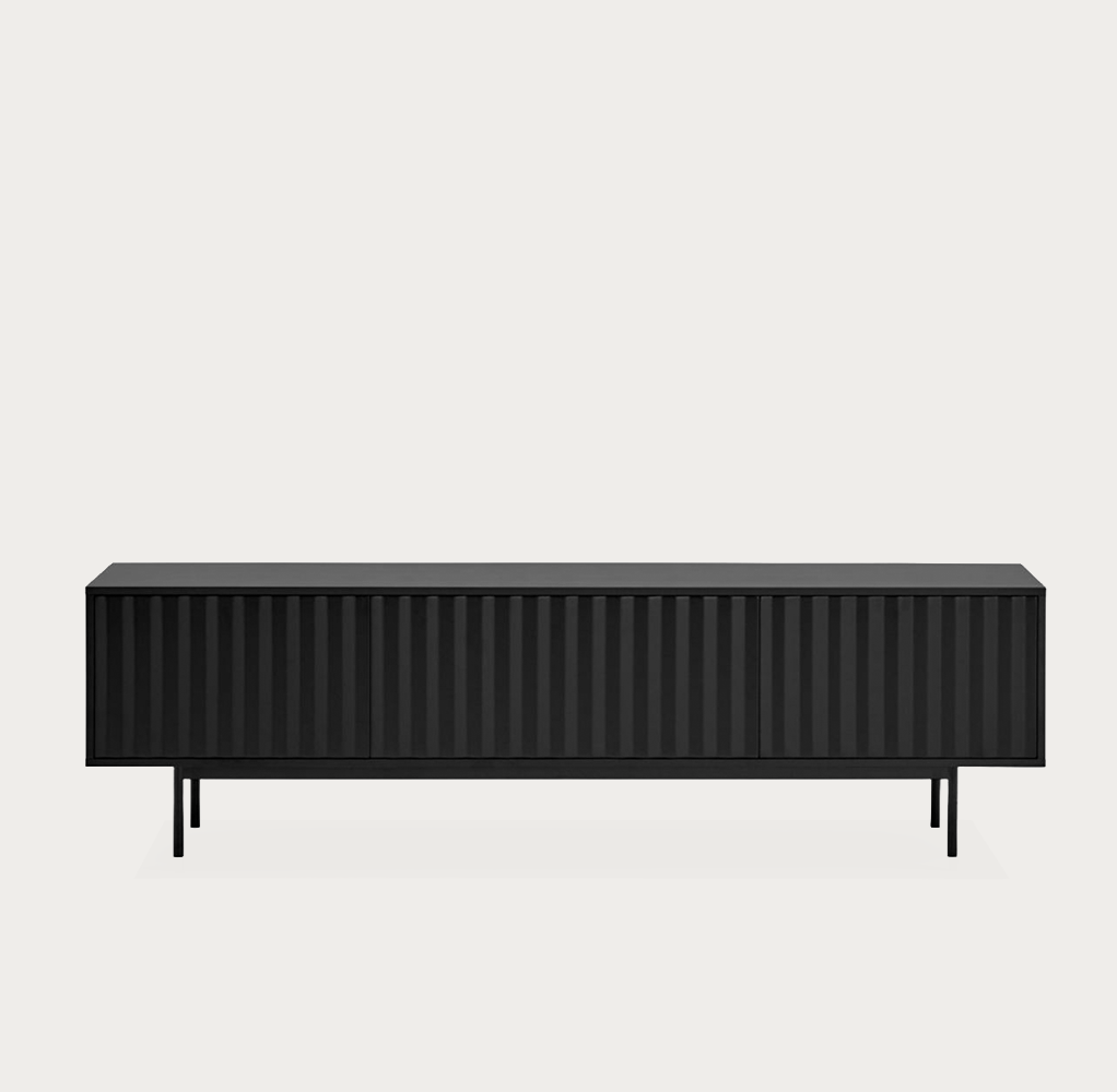 Mueble-tv-acanalado-negro-y-metal-1