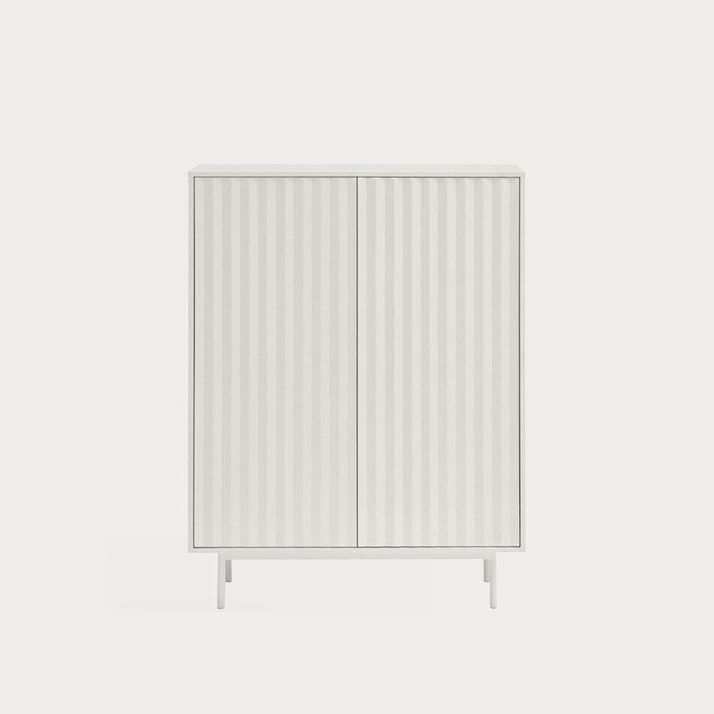 Aparador-vertical-acanalado-blanco-y-metal-1