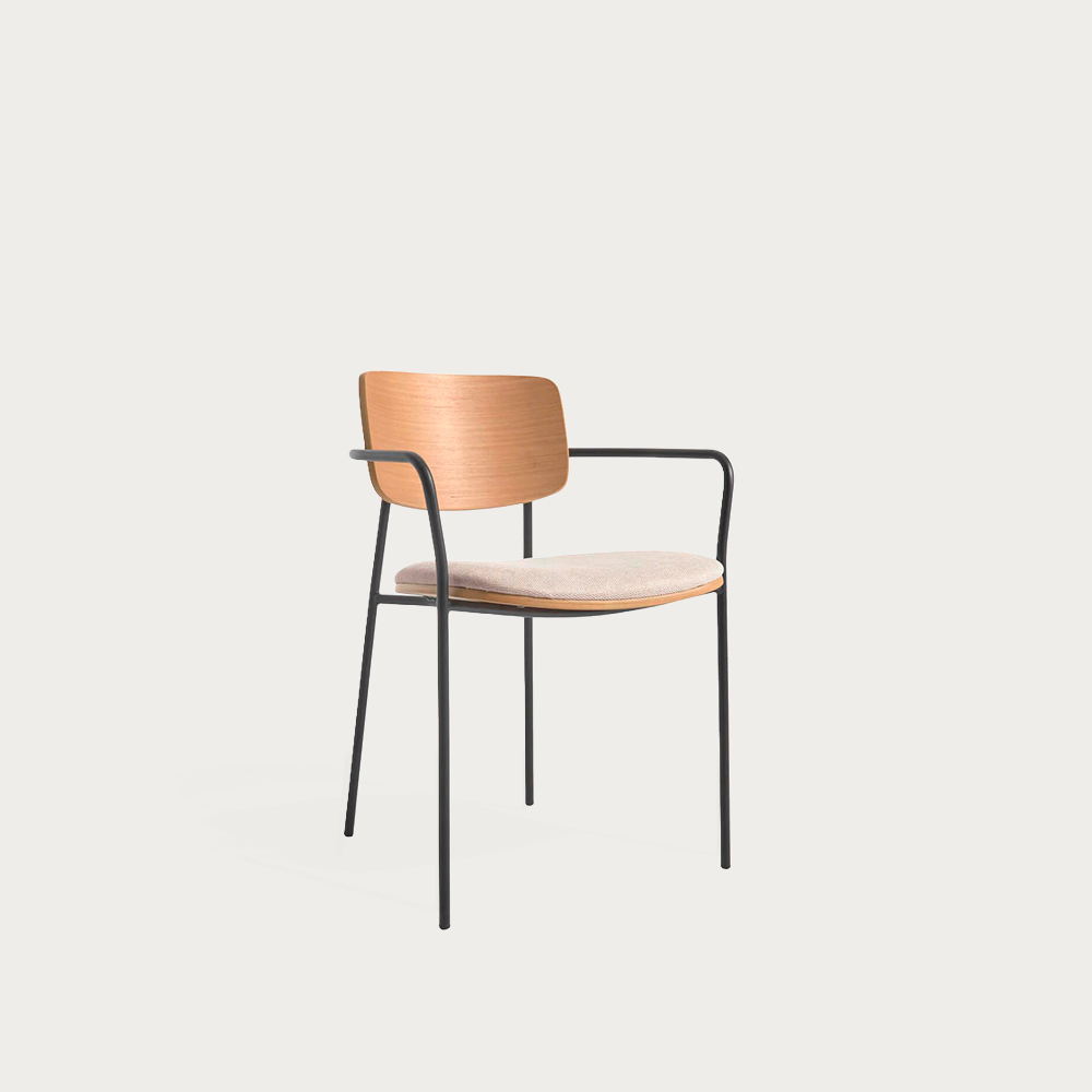 Silla-Dospat-natural-y-negro-1